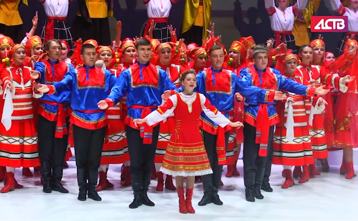 Фестиваль "Остров в сердце моём" завершился гала-концертом в Южно-Сахалинске