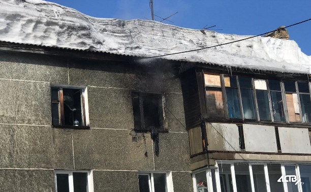 Южносахалинка во время пожара отказалась выходить из горящей квартиры