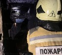 В Охе вспыхнула квартира в расселенном доме 
