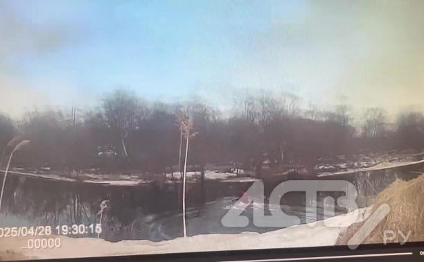 Подростки на Сахалине переплыли ледяную реку, уходя от полицейской погони