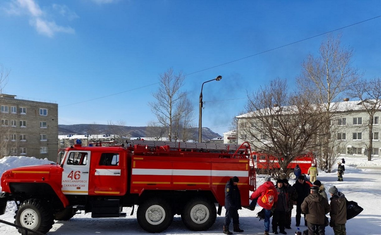 Четырнадцать человек эвакуировали из бани на Сахалине — вспыхнул электрощиток