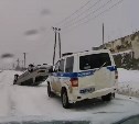 Седан перевернулся на крышу в Холмском районе