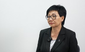 Политика и экономика