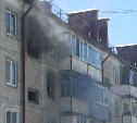 При пожаре в Южно-Сахалинске произошел взрыв