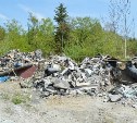 Со стихийных помоек Южно-Сахалинска за 10 дней вывезено больше 2 тысяч кубометров мусора
