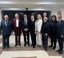 На Сахалине лучших работников культуры наградили почётными званиями