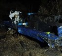 Водитель пострадал: на юге Сахалина опрокинулась автовышка