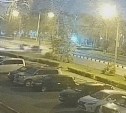 Момент столкновения Mark II и голубой "электрички" в Южно-Сахалинске попал на видео