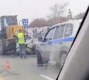 "Кабине хана": грузовик врезался в погрузчик на сахалинской трассе