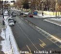 Светофор демонтировали у городского бассейна в Южно-Сахалинске