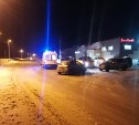 Пожилой водитель в Южно-Сахалинске врезался во встречное авто