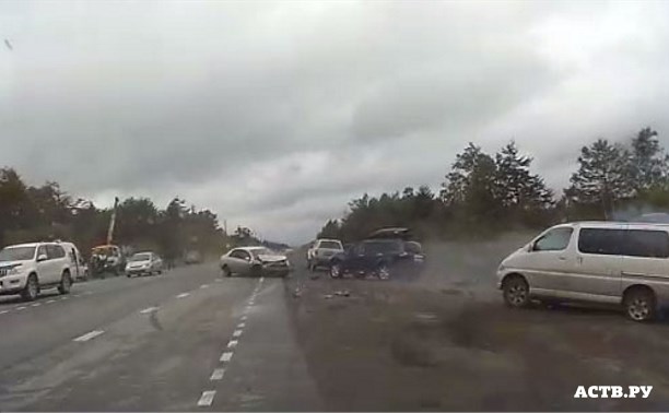 Совершающий обгон автомобиль попал в аварию у Новоалександровска