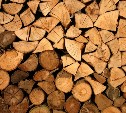 Сахалинцам возместят часть расходов на приобретение угля и дров