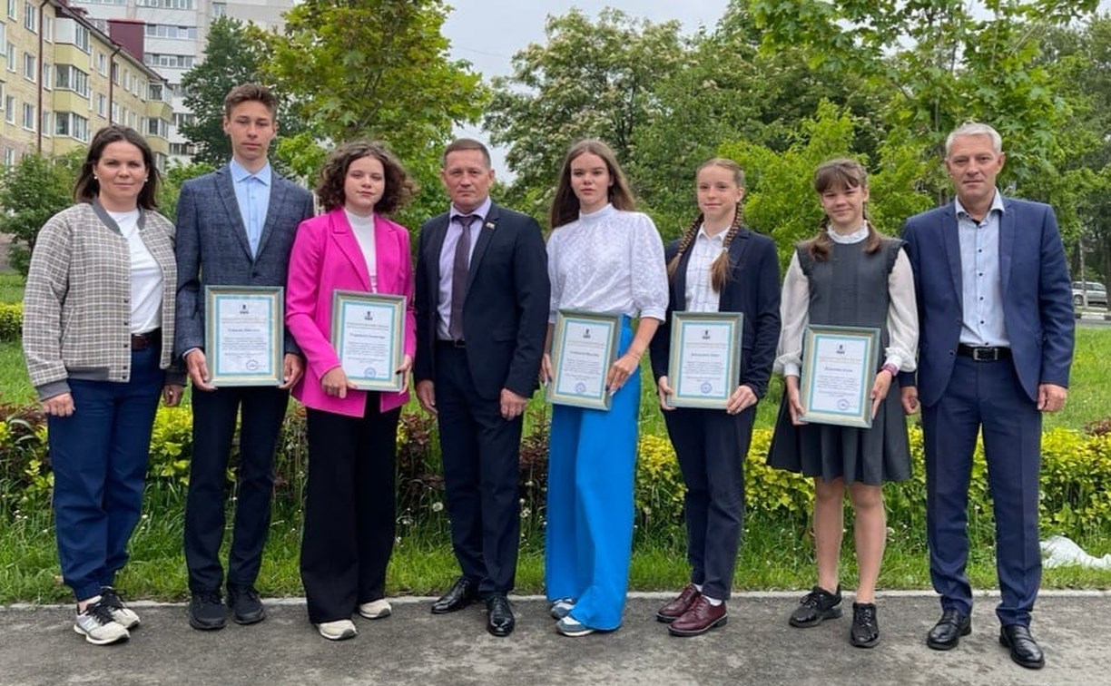 Юные лыжники получили от депутатов ЛДПР награды за высокие достижения