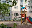 Ещё один двор Южно-Сахалинска капитально преображается этим летом