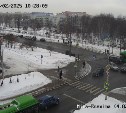 В Южно-Сахалинске на перекрёстке подбили "Прадик"