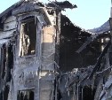 Сахалинские власти: пострадавшая при пожаре семья купила дом около года назад
