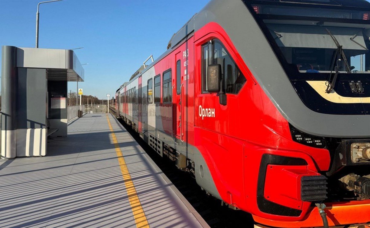 Сахалинцы стали заметно чаще пользоваться поездами в пределах областного центра 