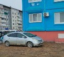 Два автохама заплатят по 75 тысяч рублей за парковку на газоне