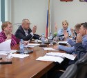 На муниципальную службу на Сахалине будут брать иностранцев