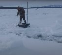 "Поймали одного и съели": опытная сахалинская рыбачка проверила, есть ли лёд и крабы на побережье