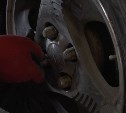 "Толкали и замыкали провода": как подростки на Сахалине угоняли "Жигули"