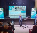 Развитие скверов, дорожной сети и благоустройство: жители северной части Южно-Сахалинска встретились с мэром