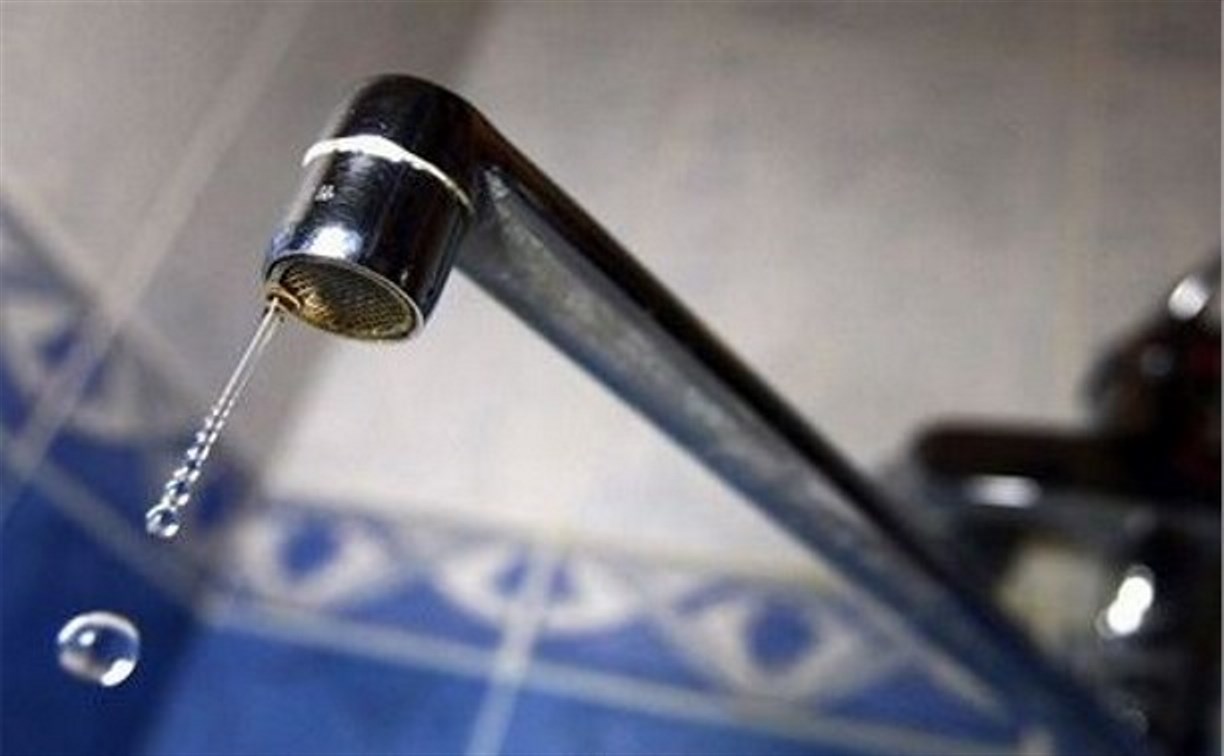Подачу воды в часть жилых домов в Дальнем возобновили