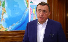 Политика и экономика