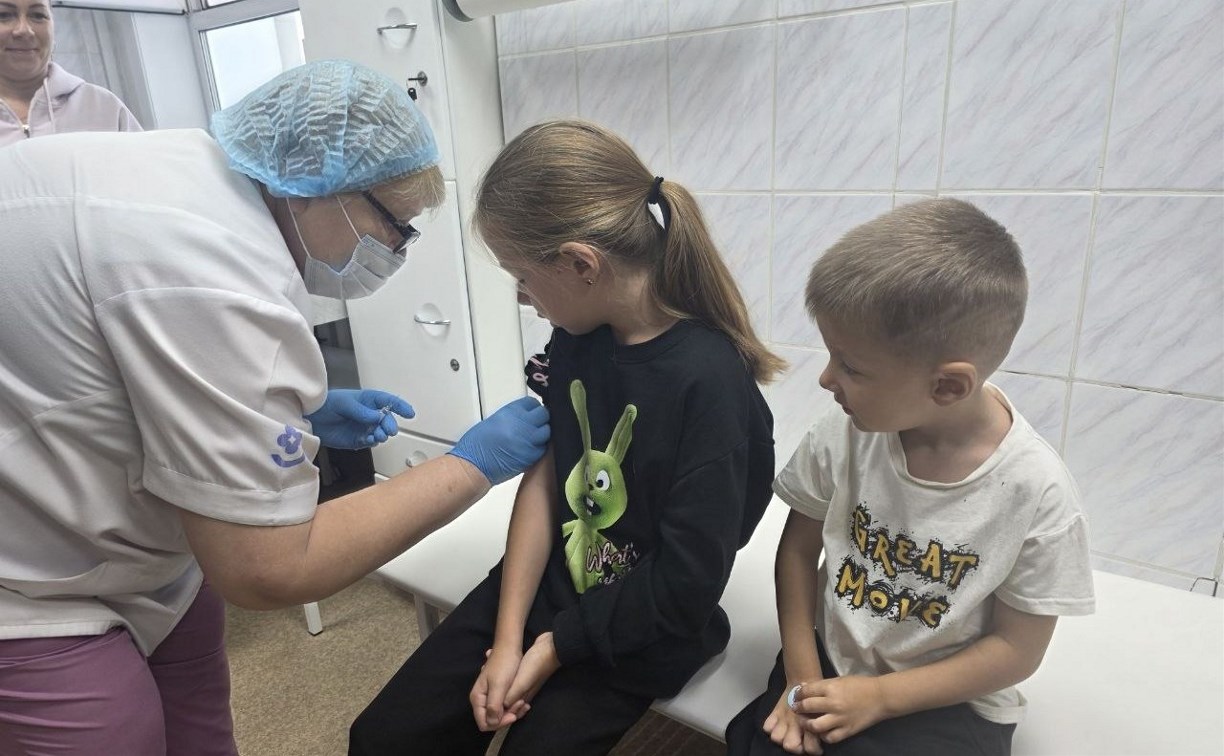 Первая партия вакцины от гриппа поступила в Сахалинскую область