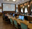 Губернатор предложил сахалинским мэрам научиться считать деньги
