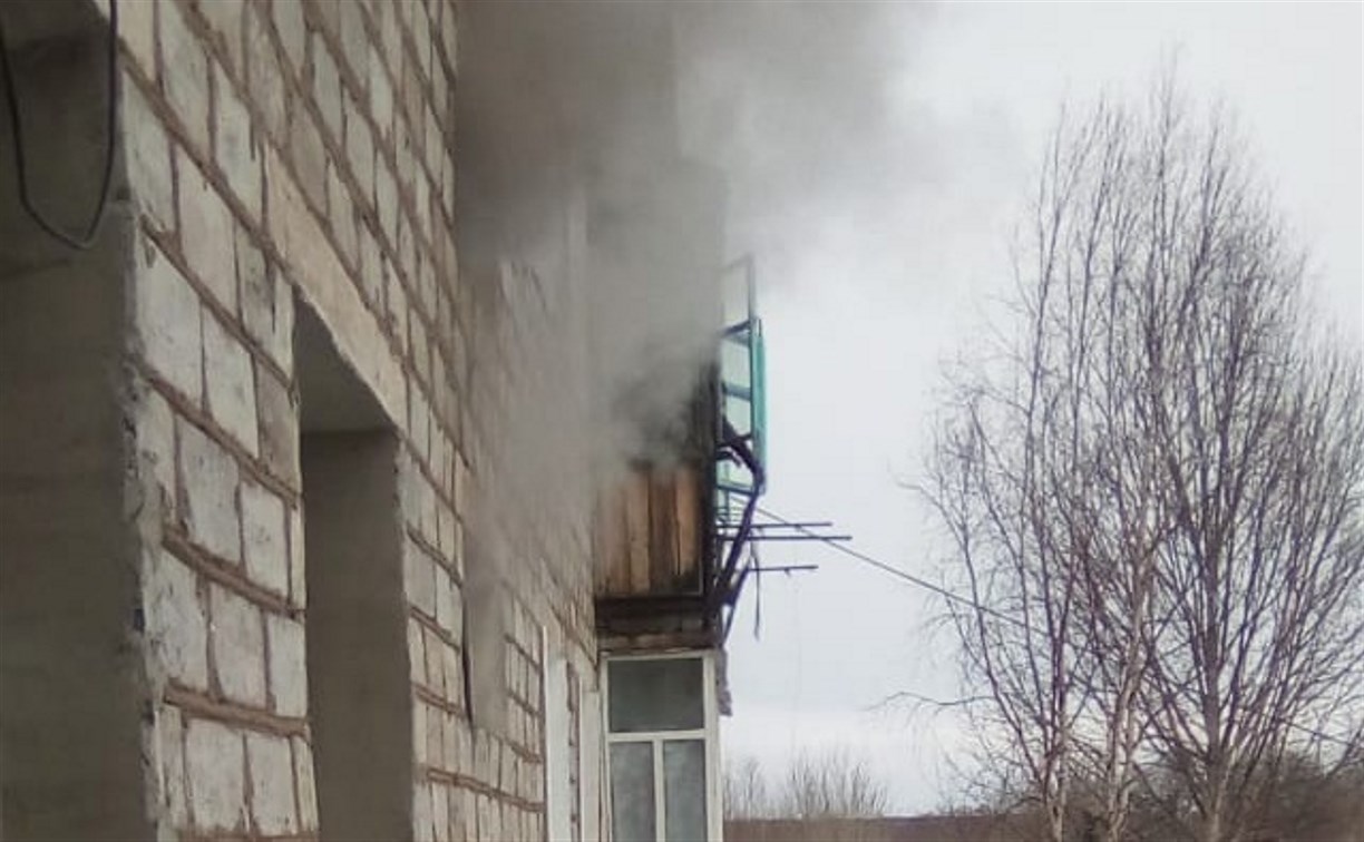 Квартира в жилом доме загорелась в Леонидово