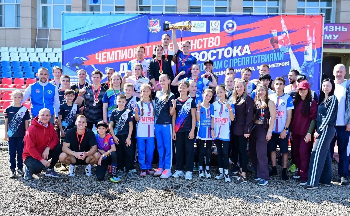 Сахалинцы завоевали шесть медалей на чемпионате и первенстве ДФО по гонкам с препятствиями