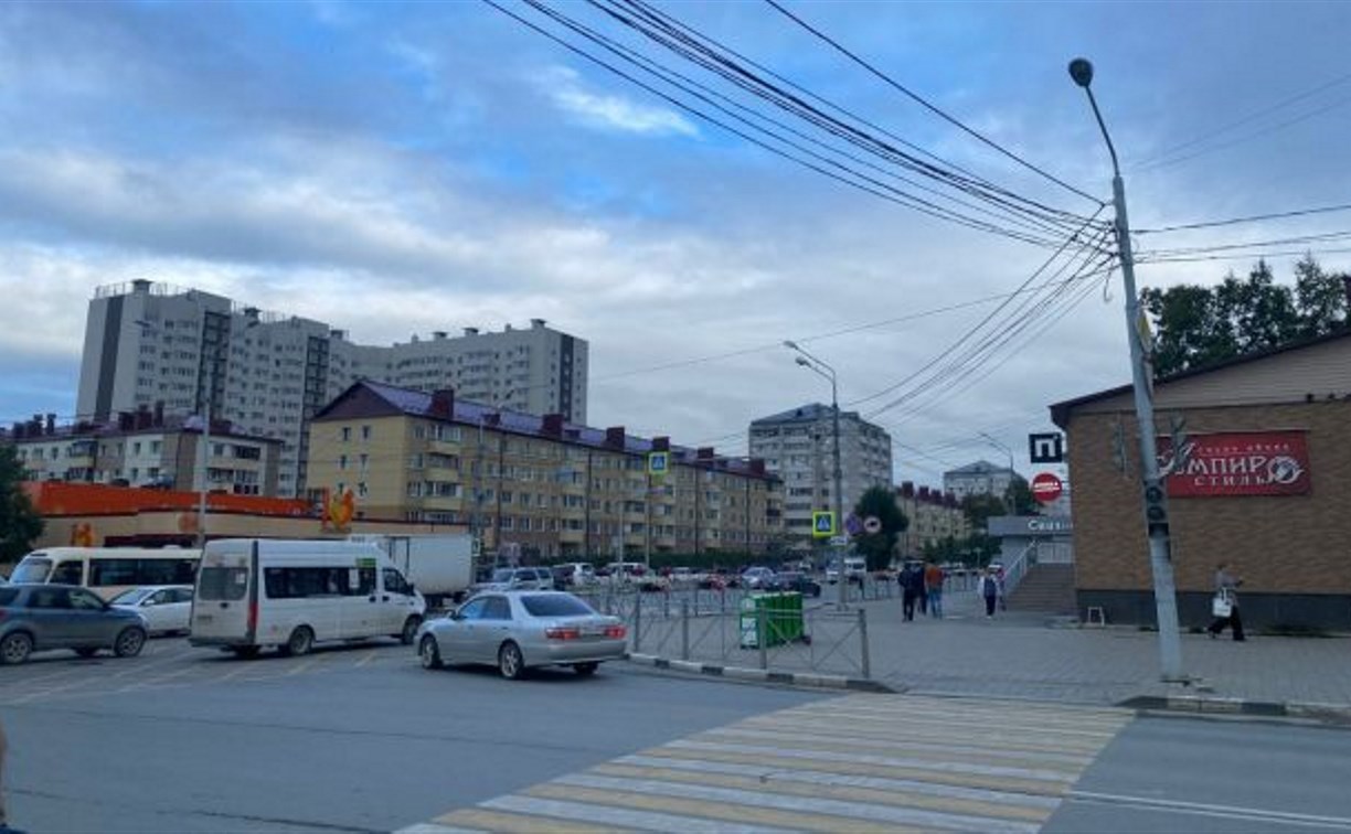 В Южно-Сахалинске на пересечении проспекта Мира и улицы Пограничной погас светофор