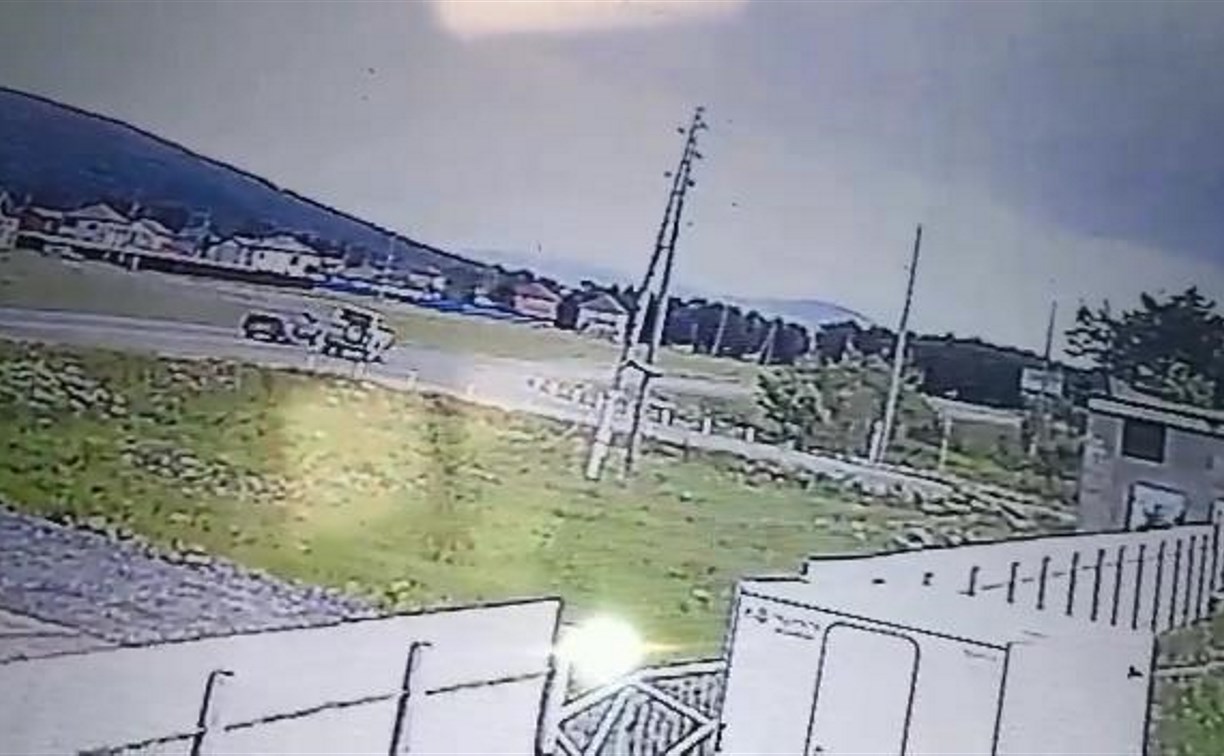 Страшное ДТП в Березняках попало в объектив камер наблюдения