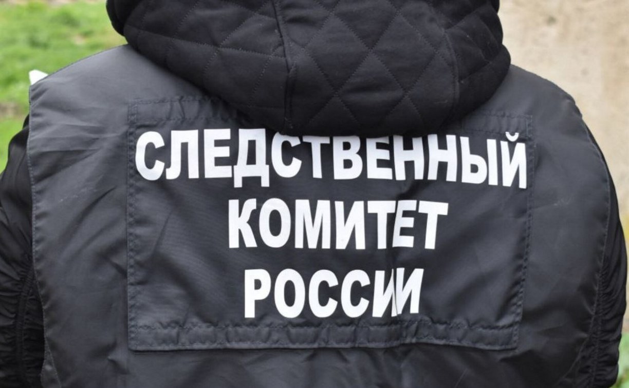 Избивал жену, а потом переключился на полицейских - невельчанин напился и заработал уголовное дело 