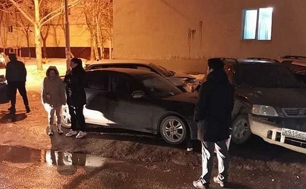 В Южно-Сахалинске водитель без прав протаранил шесть машин 