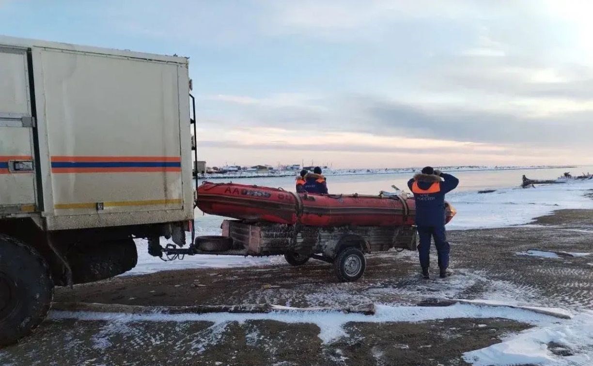 Сотрудники МЧС России подключились к поискам двух мужчин на Сахалине 