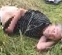 Очевидец: мужчина сутки пролежал в траве на обочине в Тымовском, не получил медпомощи и умер