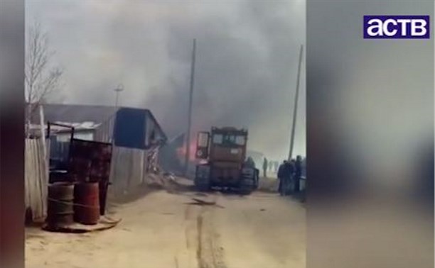 Почти три десятка построек сгорели на севере Сахалина из-за детской шалости
