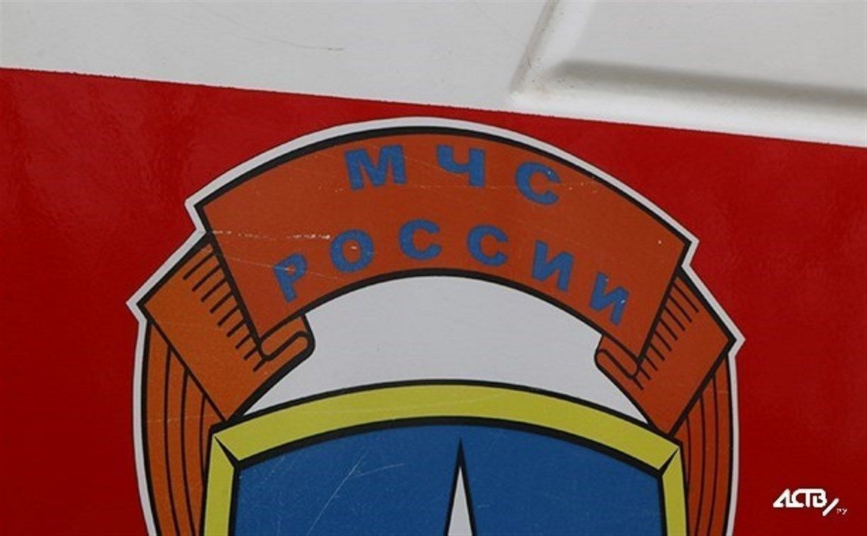 Легковушка вспыхнула в переулке Горького в Новоалександровске