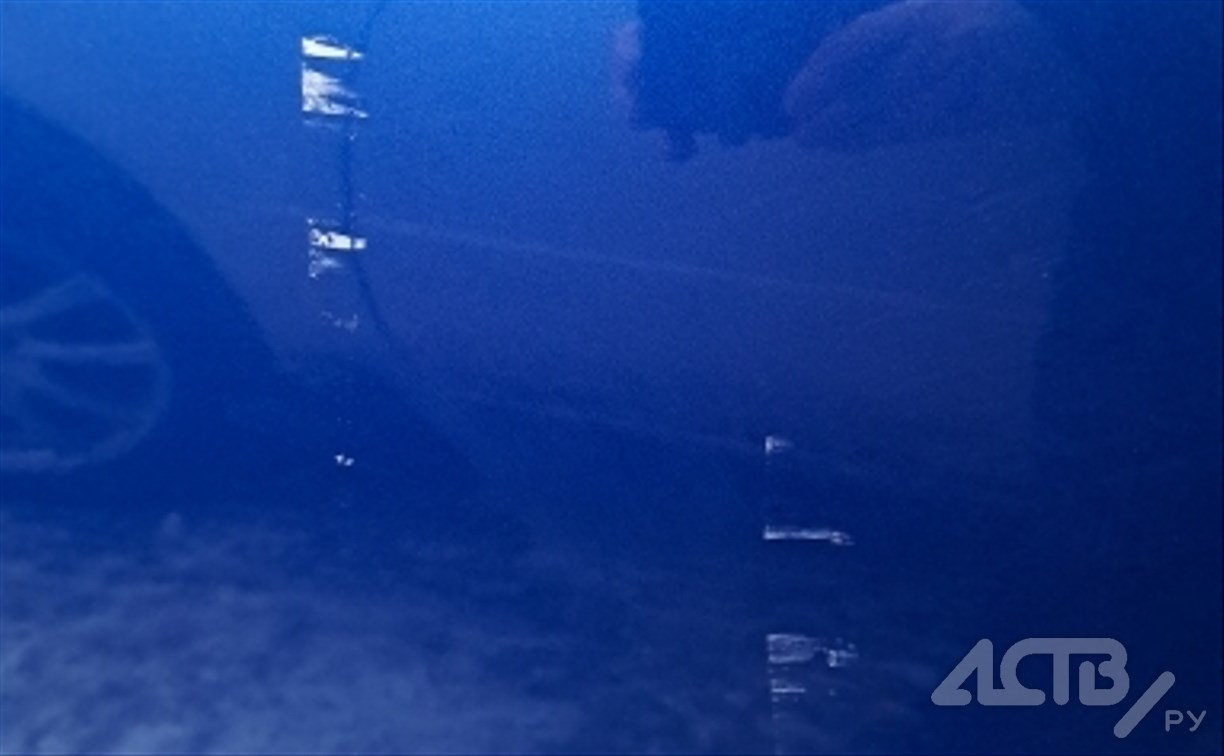 Неизвестный врезался в Honda Fit и скрылся с места ДТП в Южно-Сахалинске