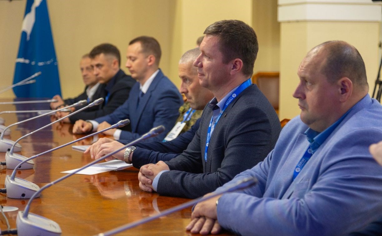 Николай Литус: "Участники программы "Герои Сахалина и Курил" приступили к построению карьеры"