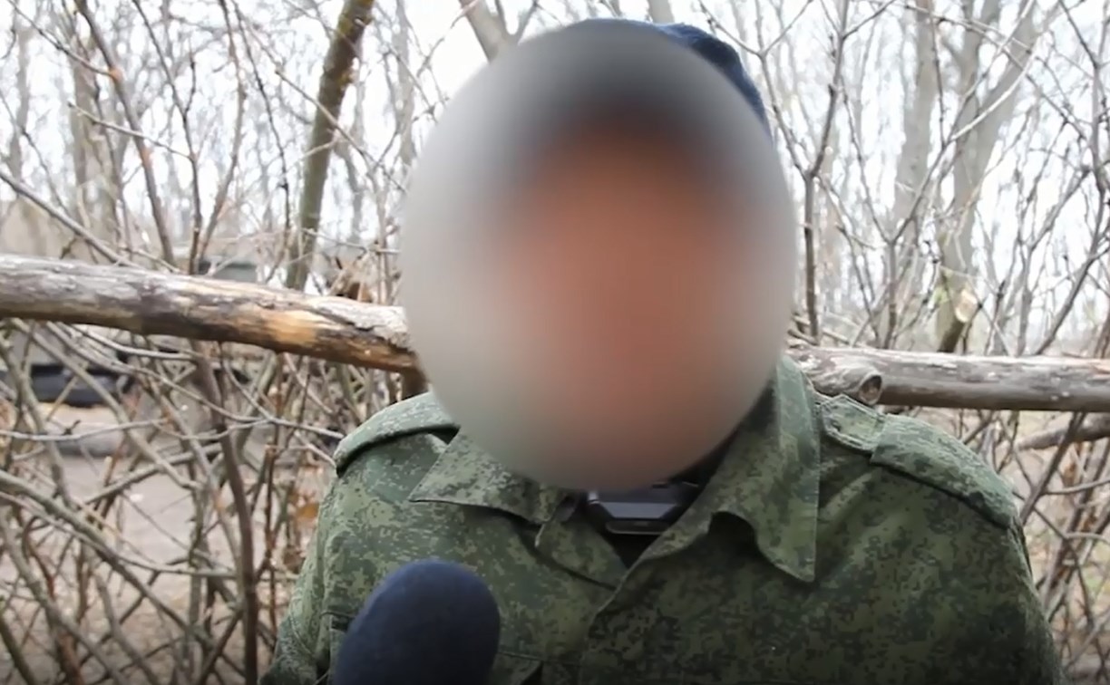 "Скучаю по дому и собаке": сахалинец передал видеопривет с Донбасса