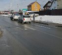 Хэтчбек сбил девушку на пешеходном переходе в Южно-Сахалинске
