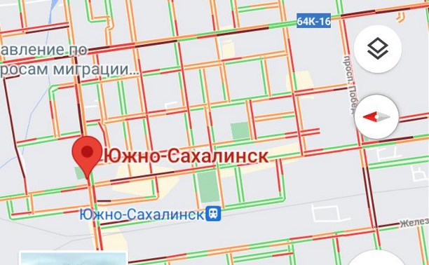 Южно-Сахалинск сковали дорожные пробки