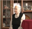 Жительницу Южно-Сахалинска поздравили с 95-летием