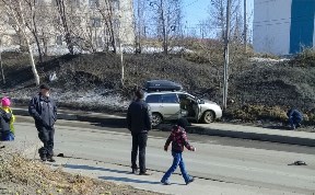 Аств новости холмска. Авария на Матросова в Холмске Сахалинской области.