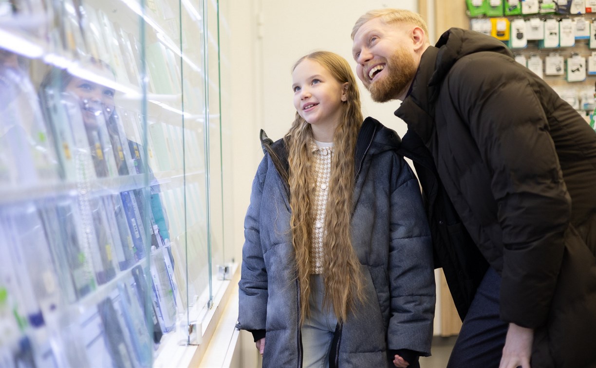 На Сахалине гаджеты стали популярным подарком на гендерные праздники