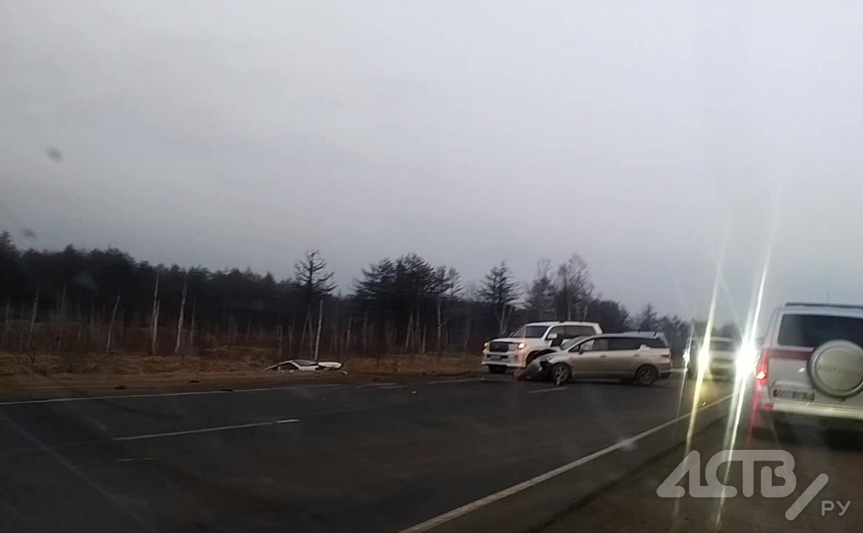 Жёсткое ДТП произошло в пригороде Южно-Сахалинска